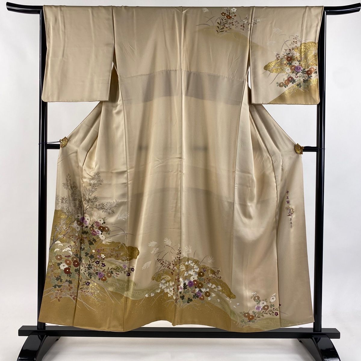 訪問着 身丈154 cm 裄丈64 5 M 袷 帝王紫 落款 菊 萩 金彩 刺繍 ベージュ 正絹