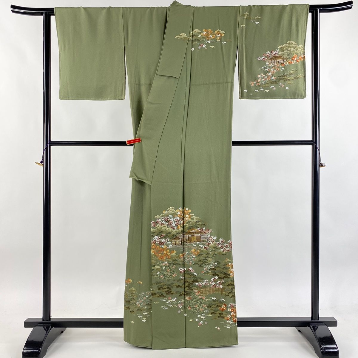  訪問着 身丈161 cm 裄丈65 M 袷 松竹梅 建物 刺繍 金糸 よもぎ色 正絹 訪問着 付け下げ 着物