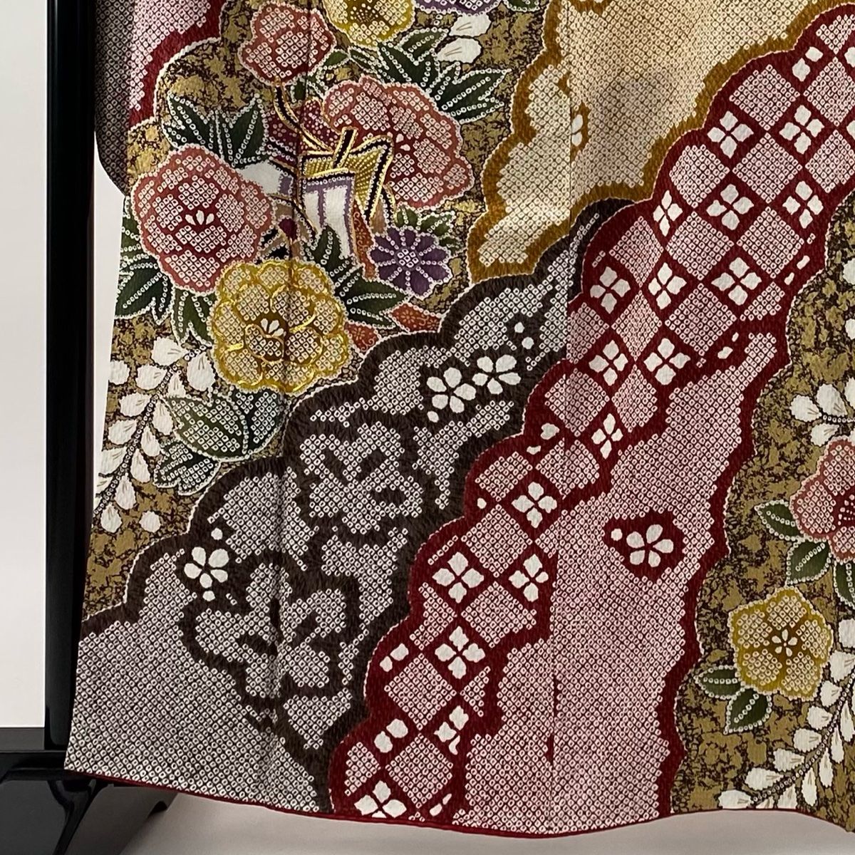 振袖 身丈163 cm 裄丈66 M 袷 御所車 牡丹 金糸 金彩 えんじ色 正絹