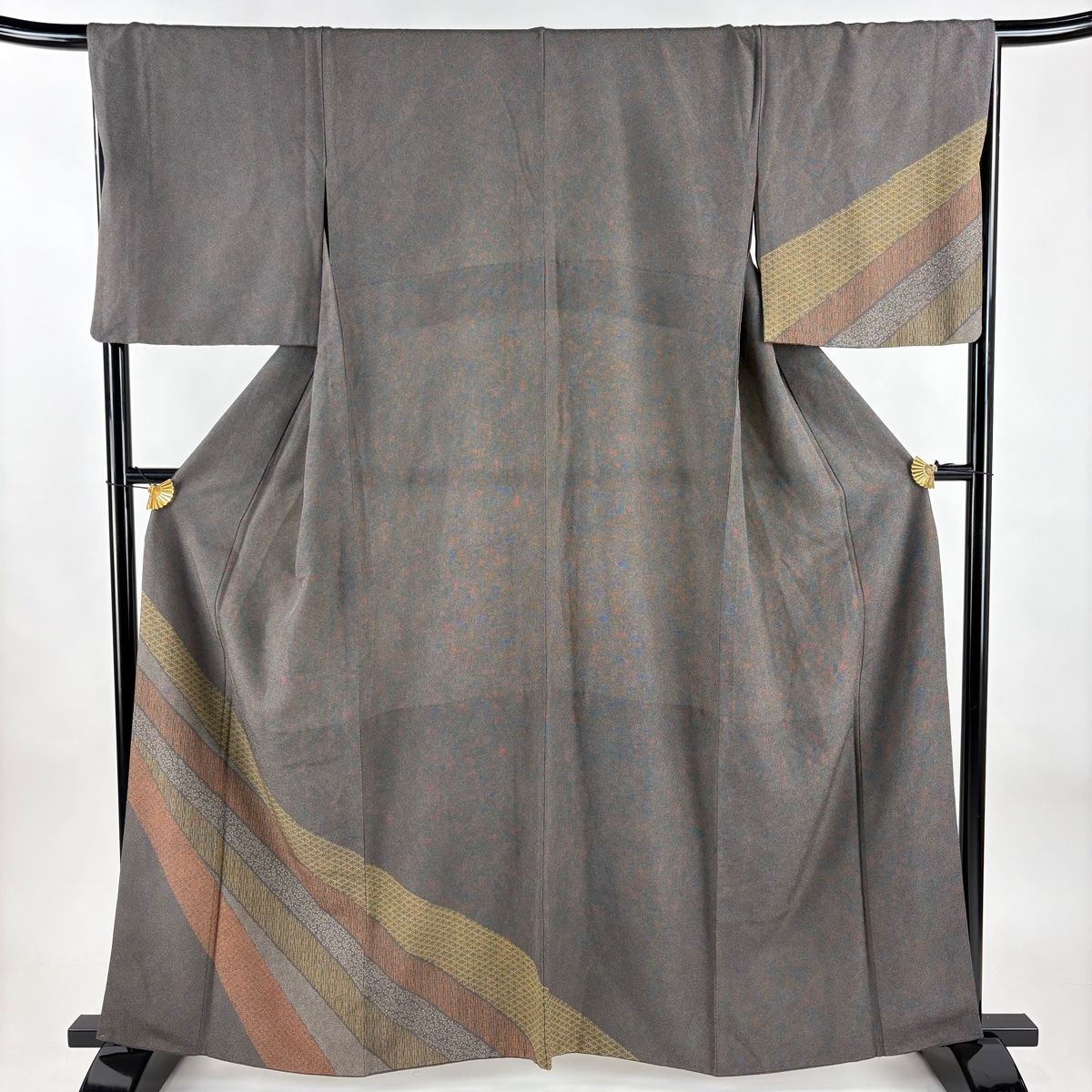 付下げ 身丈161 cm 裄丈67 M 袷 胴抜き 草花 鮫 茶紫 正絹 秀品