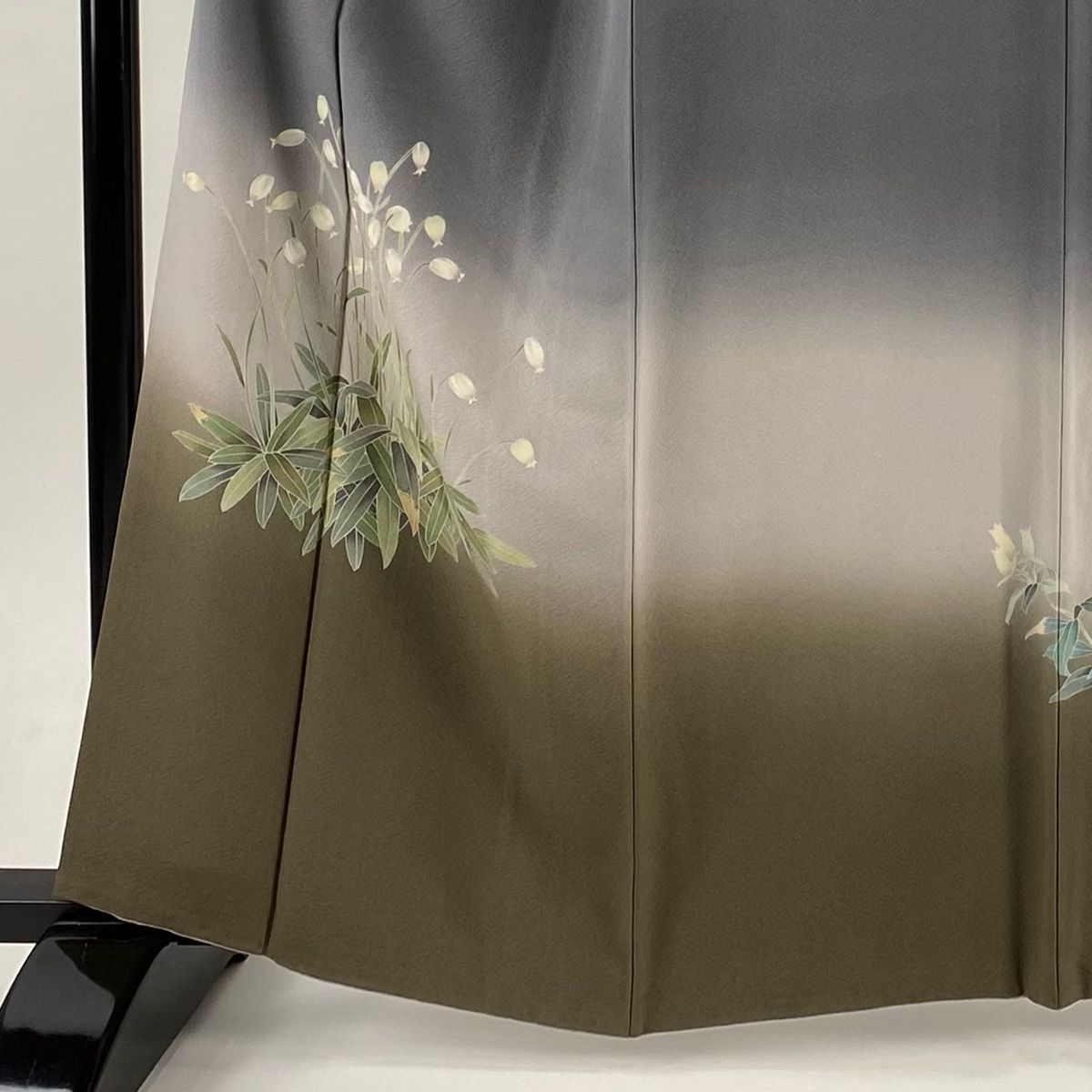 訪問着 身丈162 cm 裄丈67 M 袷 田村哲彦 落款 草花 ぼかし 灰色 正絹