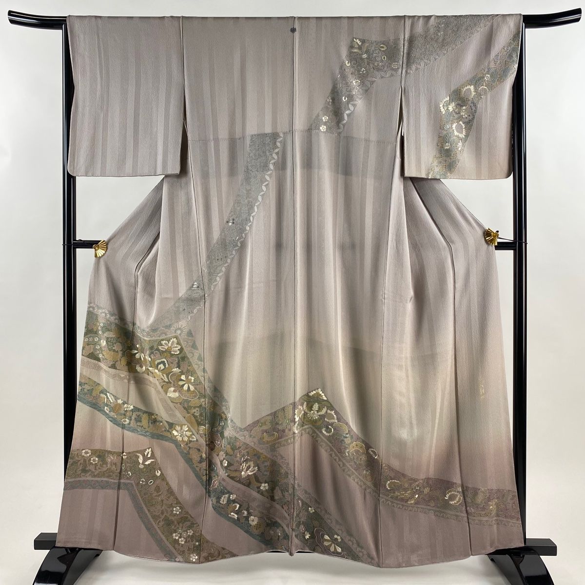 訪問着 身丈160 cm 裄丈66 M 袷 草花 幾何学模様 刺繍 ぼかし 灰紫 正絹 一つ紋