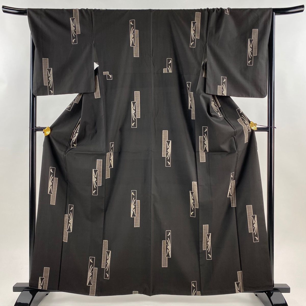 紬 身丈163 cm 裄丈68 L 袷 短冊 草花 焦茶色 正絹