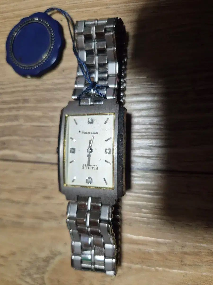 エルリリー レディース メタル 時計 ヴィンテージ