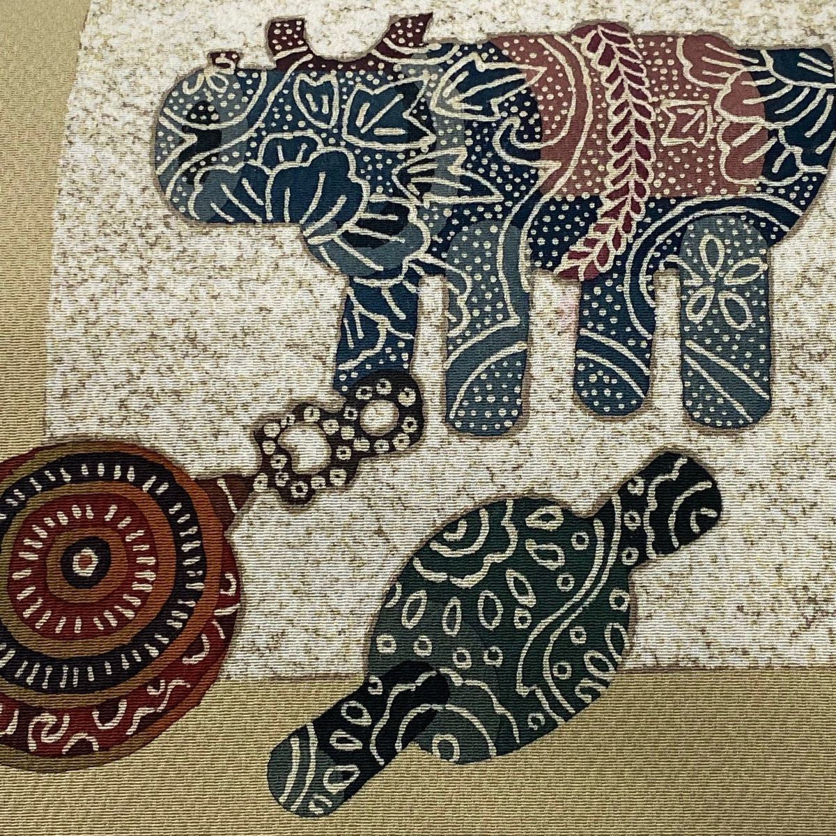 開き名古屋帯 秀品 落款 道具 動物 ベージュ 正絹