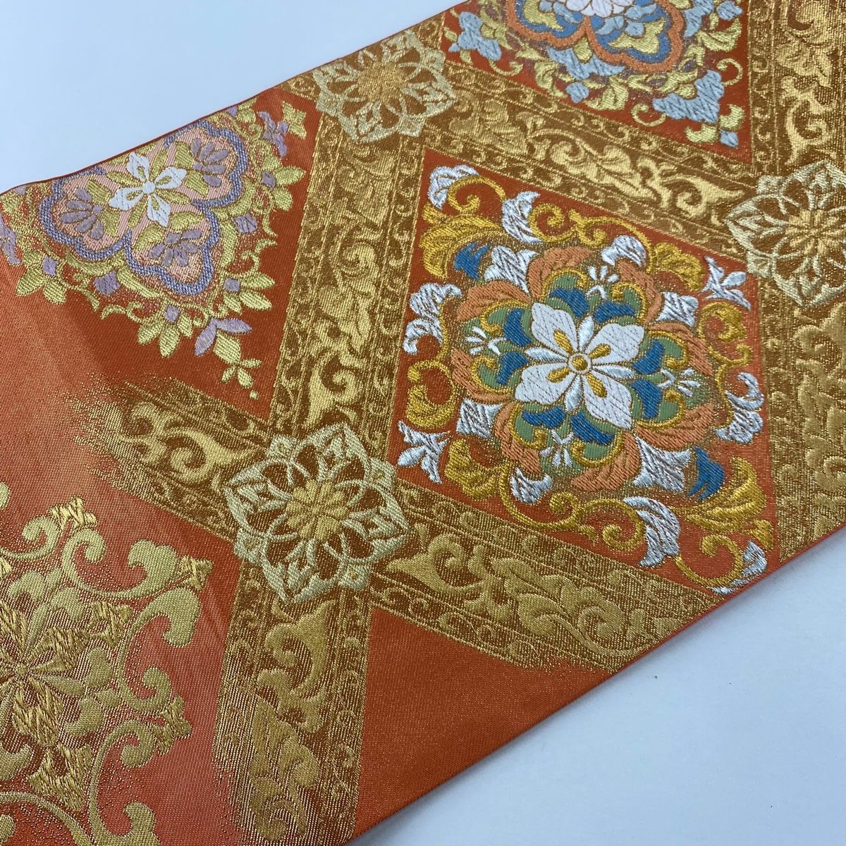 袋帯 川島織物 花菱 金色 正絹 袋帯 川島織物 花菱 金色 正絹