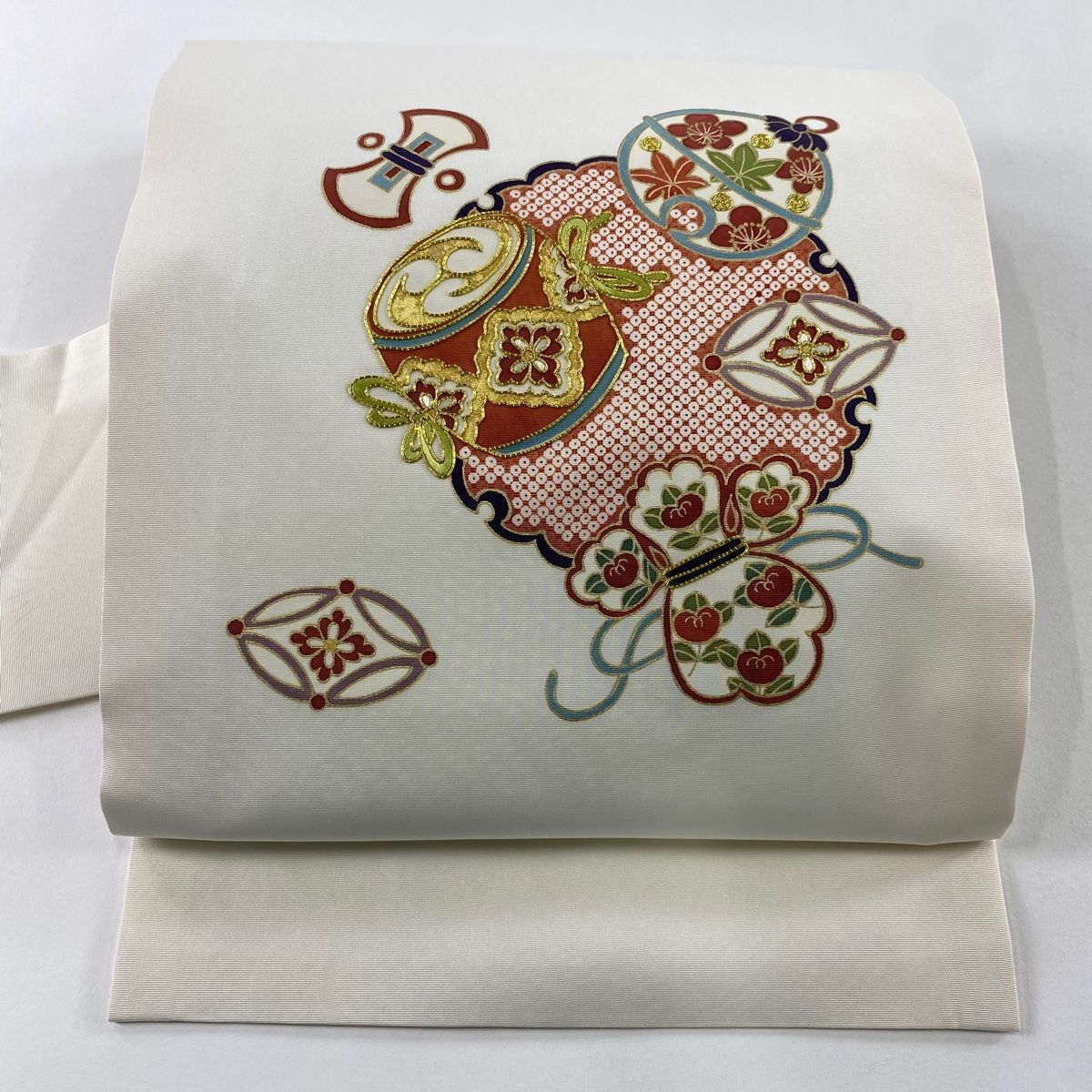 名古屋帯 秀品 落款 雪輪 宝尽くし 金糸 金彩 クリーム 正絹