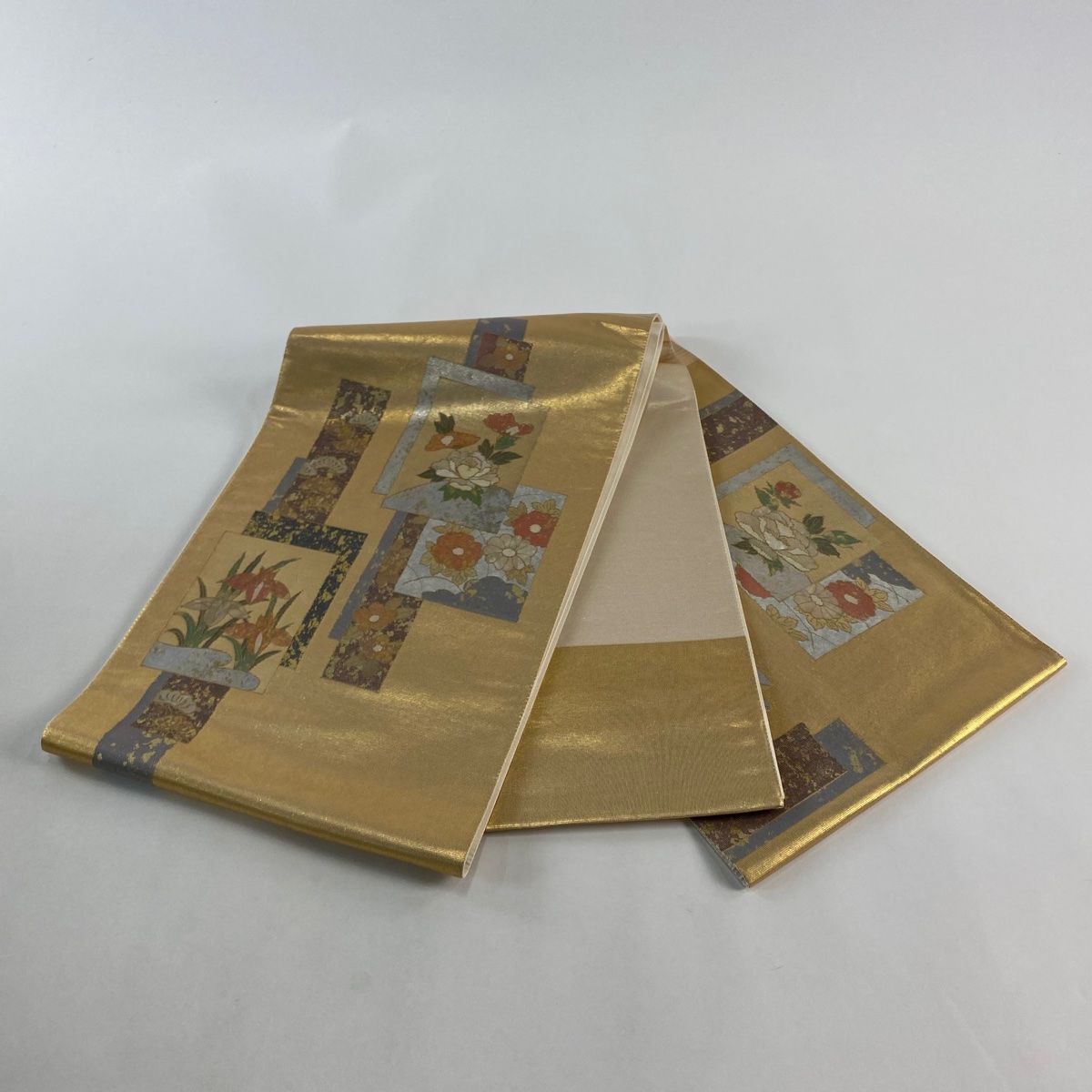  袋帯 秀品 色紙 草花 螺鈿箔 箔 金色 お太鼓柄 正絹 袋帯 帯