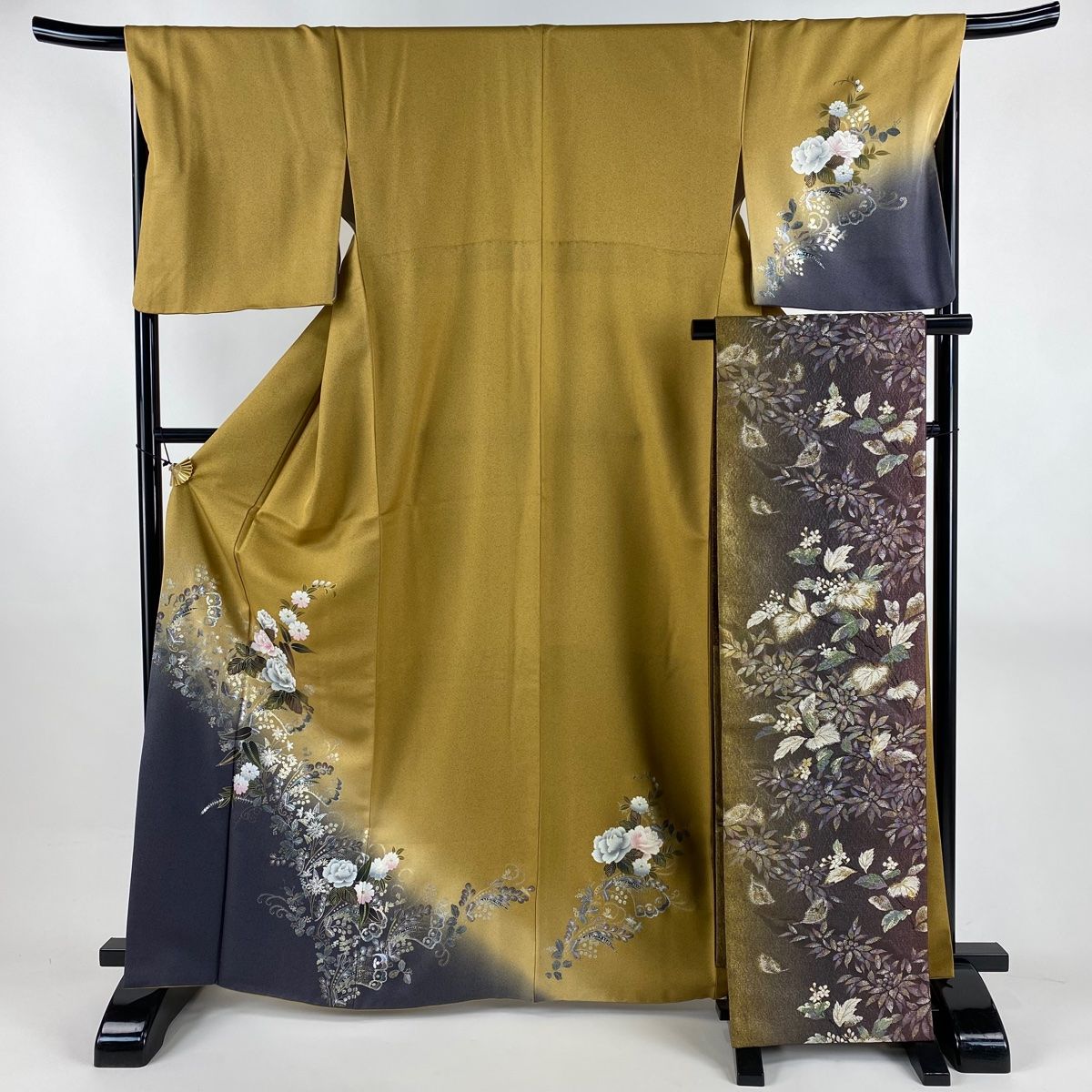 付下げ 身丈165 5 cm 裄丈68 L 袷 袋帯セット 薔薇 草花 金銀彩 染め分け 山吹茶色 正絹 秀品