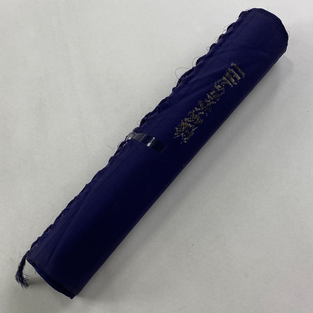  反物 小紋 落款有 菱屋六右ヱ門 紬地 椿 紺色 正絹 その他 着物反物