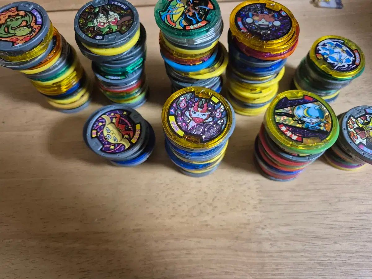 ようかいウォッチメダル百科事典 1