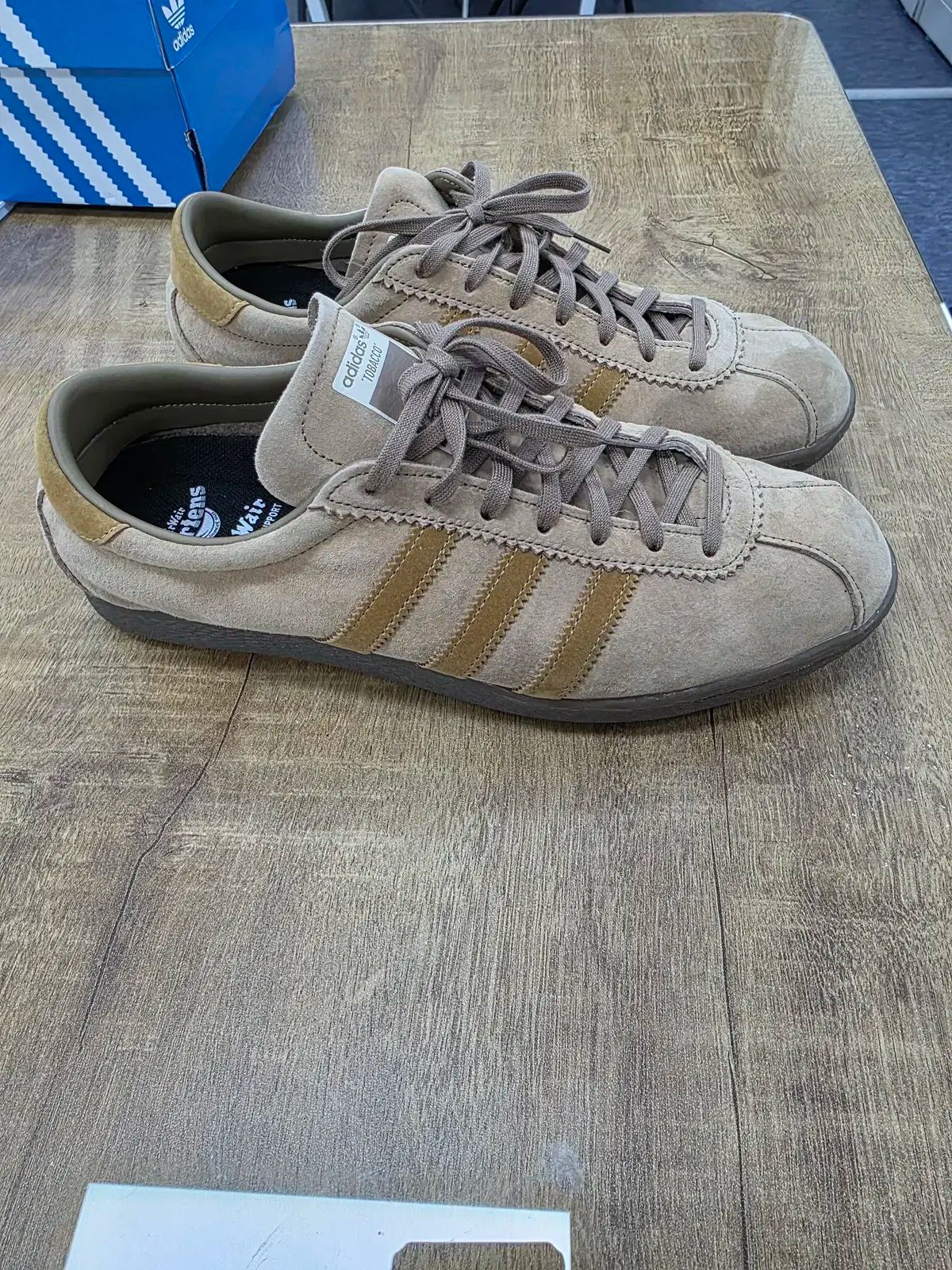 アディダス タバコ ファン トゥー メサ 280