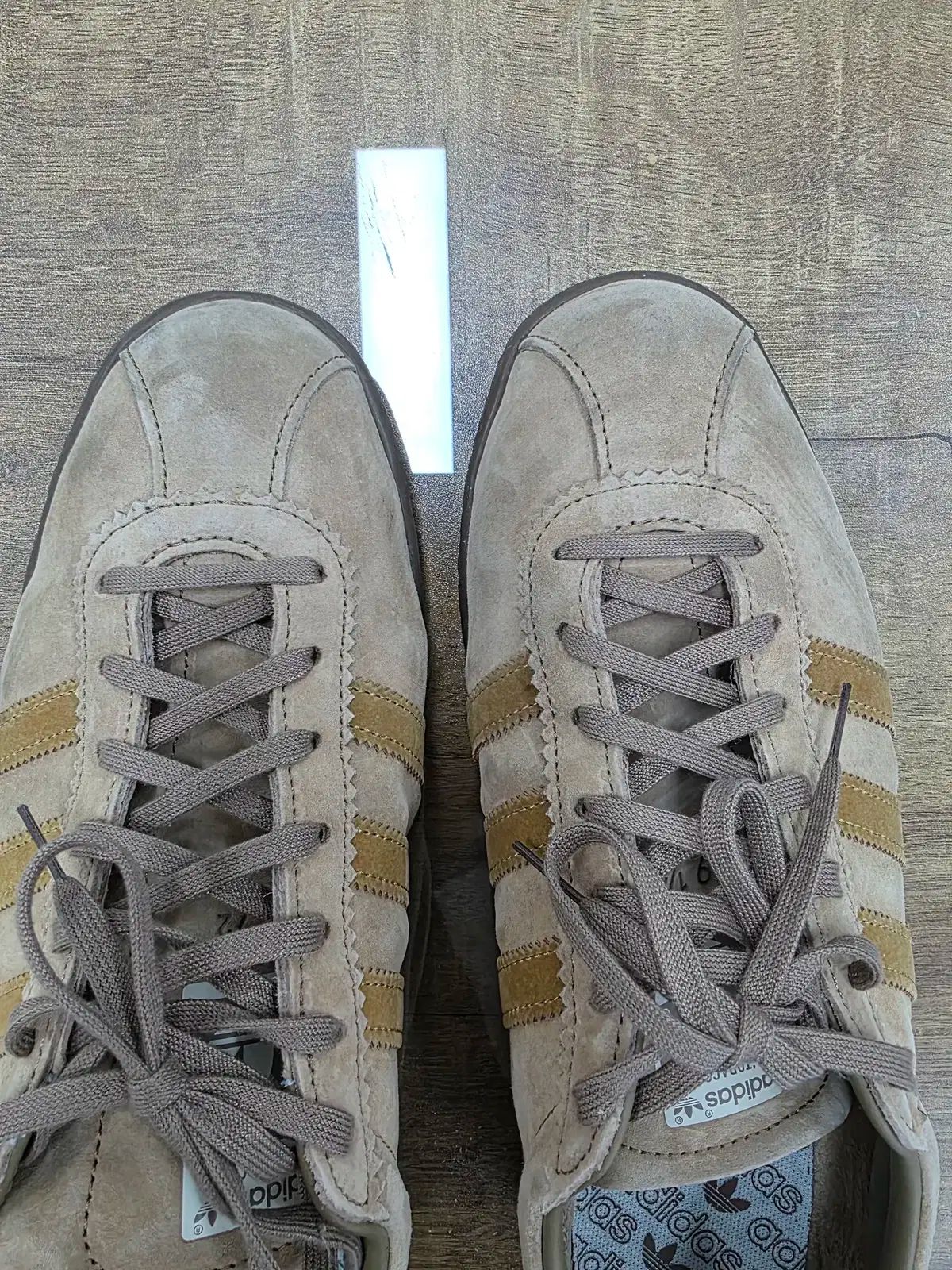  アディダス タバコ ファン トゥー メサ 280 スニーカー 靴