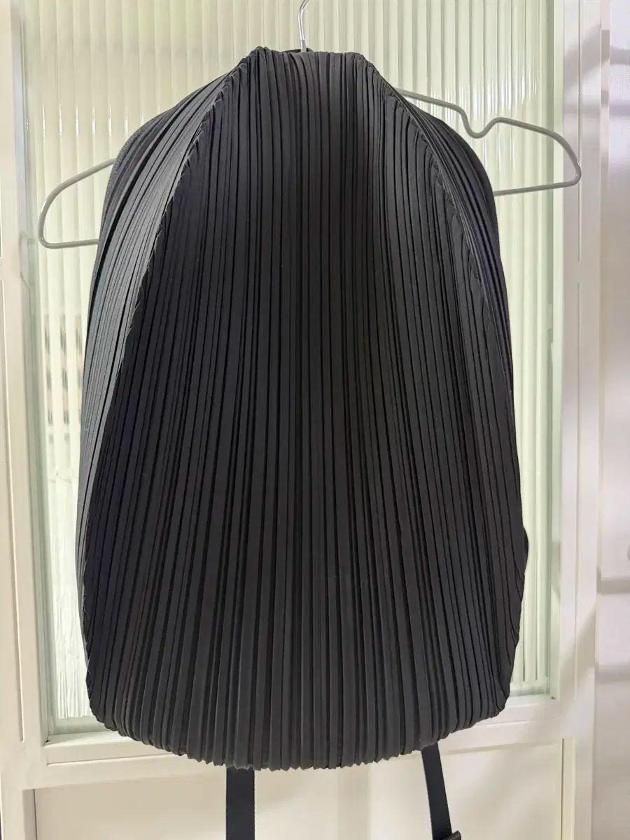 プリーツプリーズ バックパック ブラック