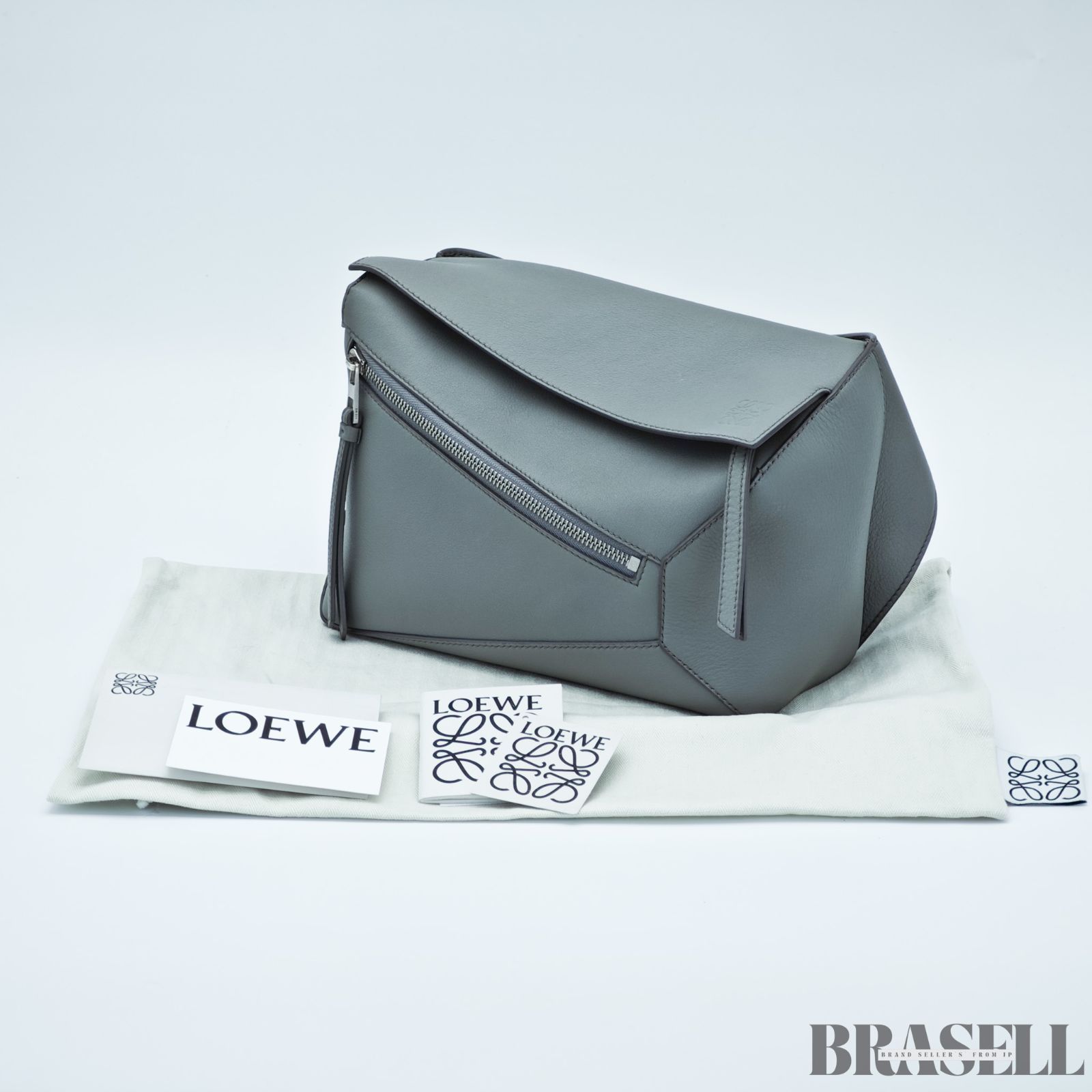 LOEWE ロエベ パズル バムバッグ スモール バッグ ボディバッグ ショルダーバッグ 個性的 キューブ グレー シルバー金具 レディース メンズ 保存袋