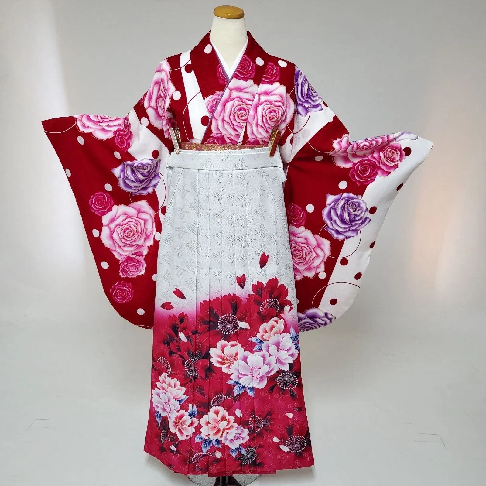 二尺袖 袴 Xmiss キスミス 花柄 卒業式 卒業衣装 卒業袴 大学生 短大生 袴セット 小振袖 赤 白 ペイズリー コスプレ