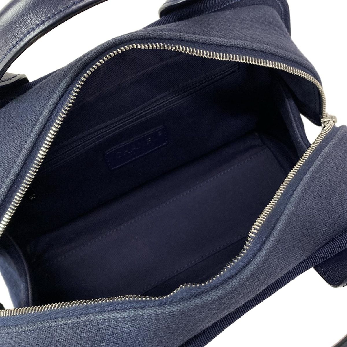 シャネル ハンドバッグ