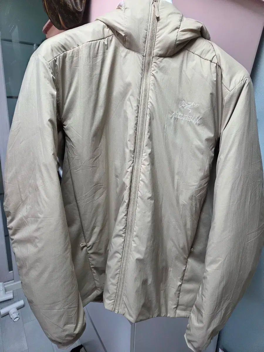ARC TERYX アークテリクス Atom アトム lt ベージュ large