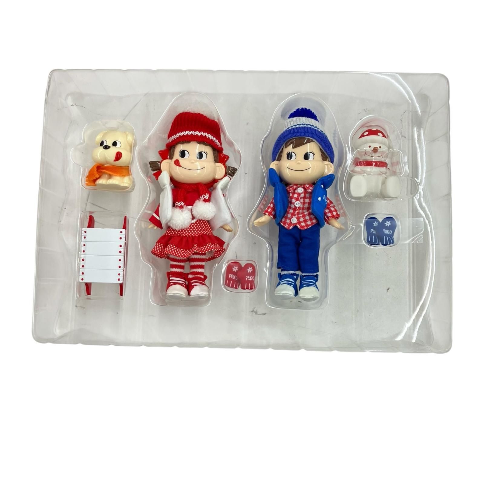 186000 希少☆ ペコちゃん ポコちゃん 雪遊び人形セット - メルカリ