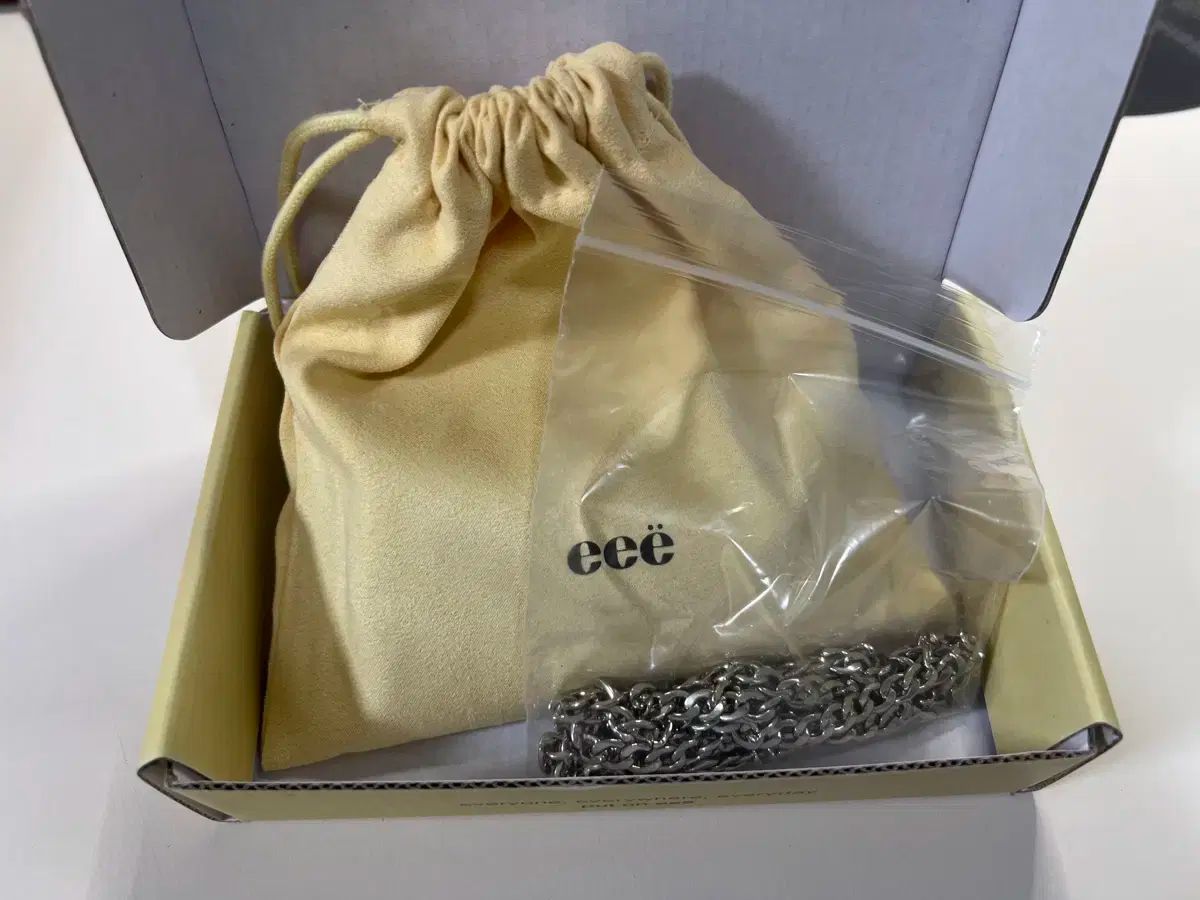 アコーディオン