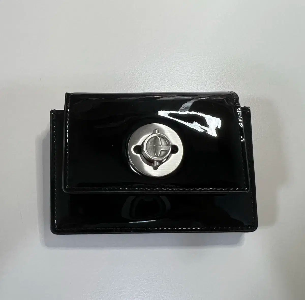 宇田川 あこ アコーディオン チェーン カードウォレット