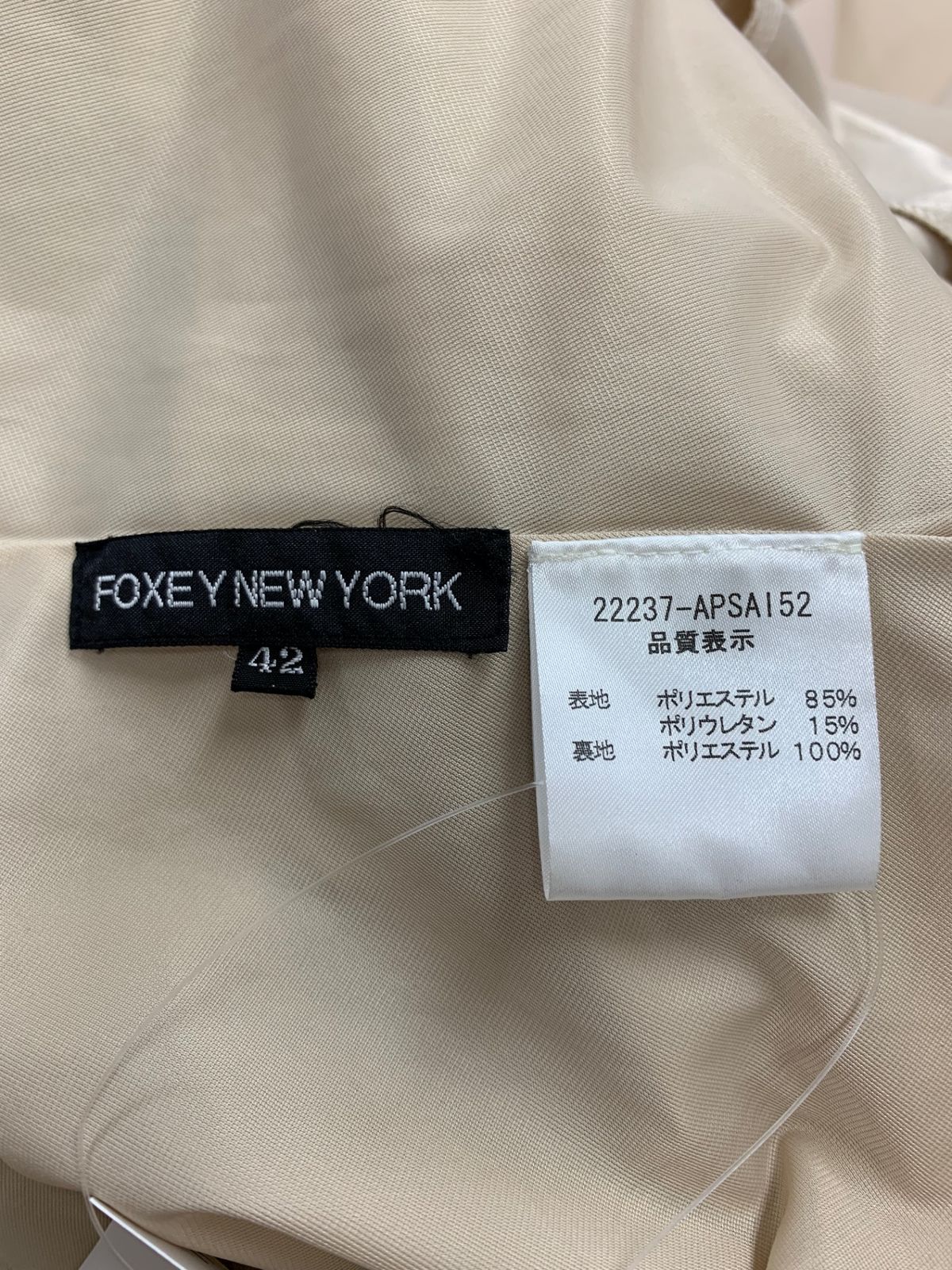  フォクシーニューヨーク 22237 ワンピース 42 ベージュ フ ー ノースリーブ ひざ丈ワンピース