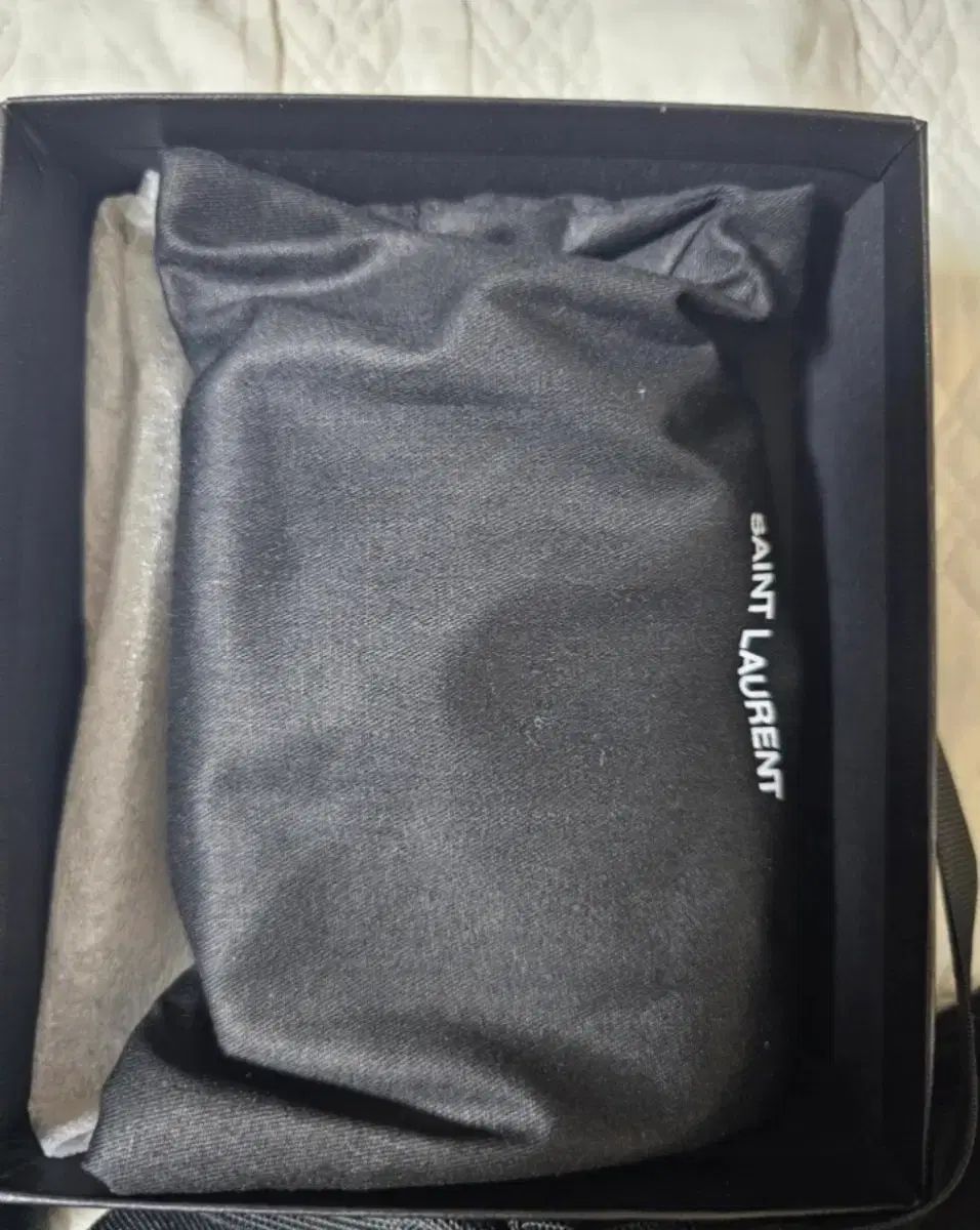 サンローラン Gaby キルティング マイクロバッグ