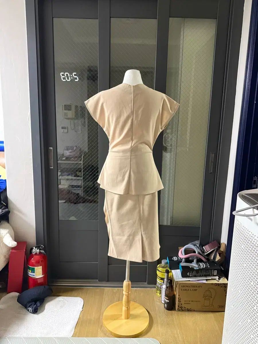 1104ライナー SUPER LYNN リネン セットアップ