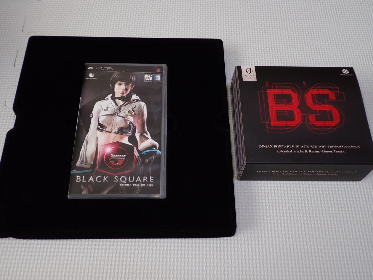 PSP DJ MAX SENSE BLACK SQUARE 2008 LIMITED EDITION 海外版 アジア版 管理番号2 CD スピーカー ハンカチ等付 説明書付 ソフト付