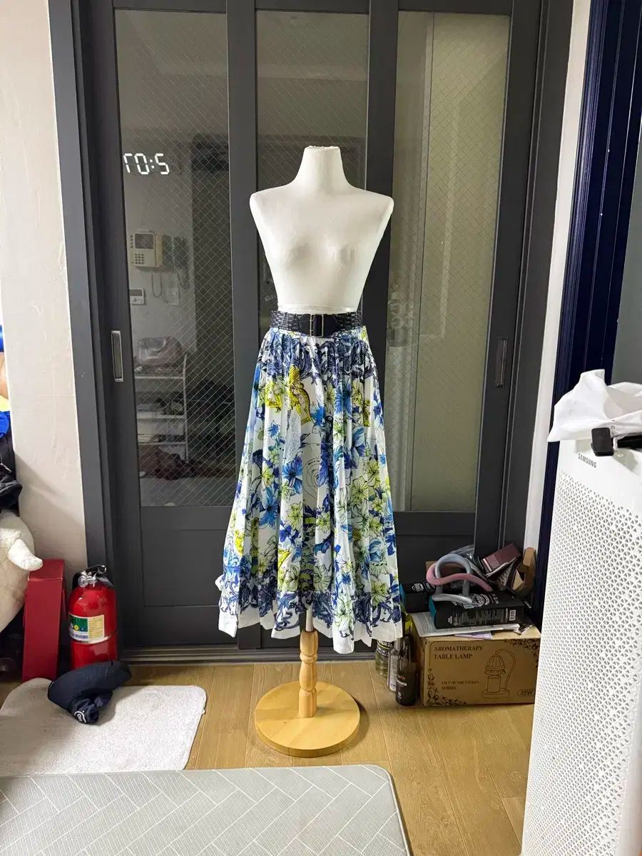 ミシャ フラワー プリンティング ロング スカート