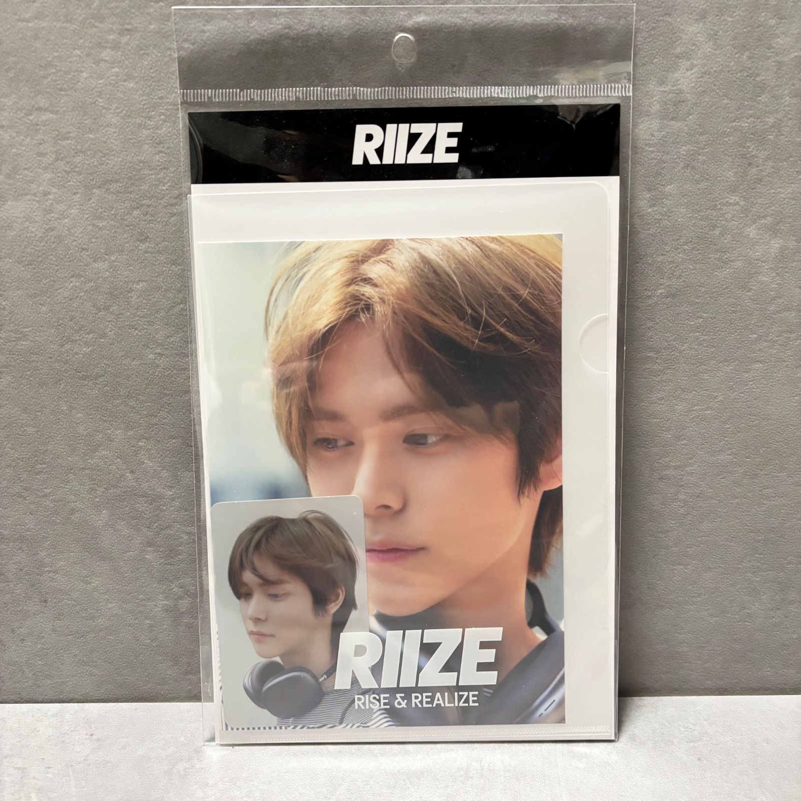 RIIZE RIIZING LOUD アリツア ウォンビン トレカ ホログラム RIIZE