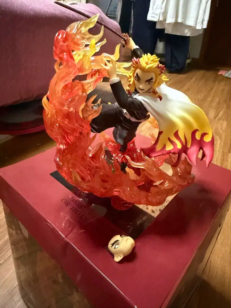 アーツZERO 鬼滅の刃 煉獄 杏寿郎 フィギュア 開封