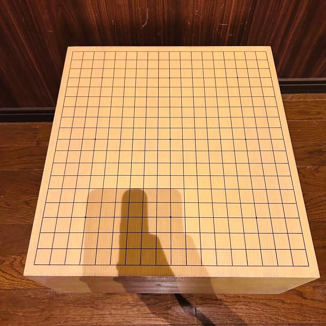 良品】囲碁盤 脚付き へそ付き 年代物 高級 囲碁 碁石セット - メルカリ