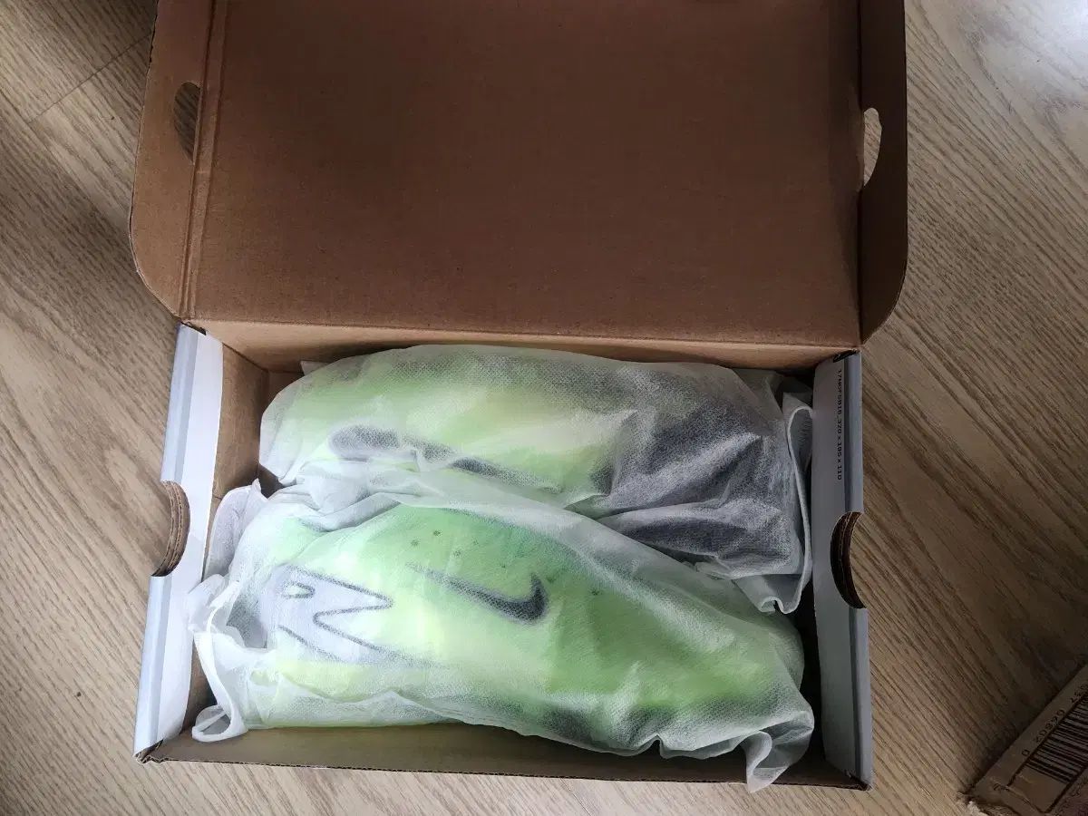 NIKE ナイキ ズーム マーキュリアル ベイパー16 エリート AG PRO 265 -