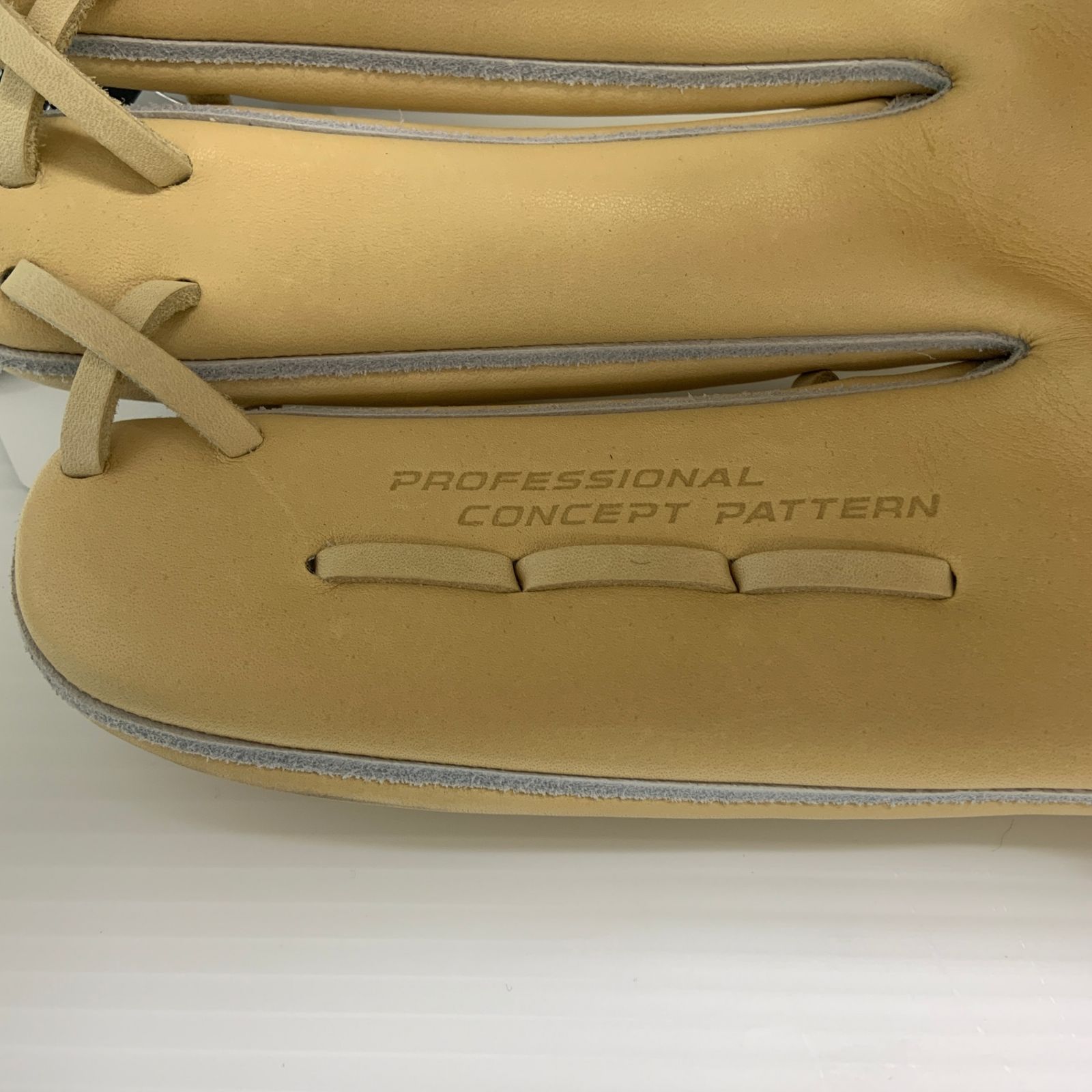  ゼット ZETT プロステイタス 硬式 大人 一般 外野手用 グローブ グラブ 左投げ 野球 6782 硬式 グローブ