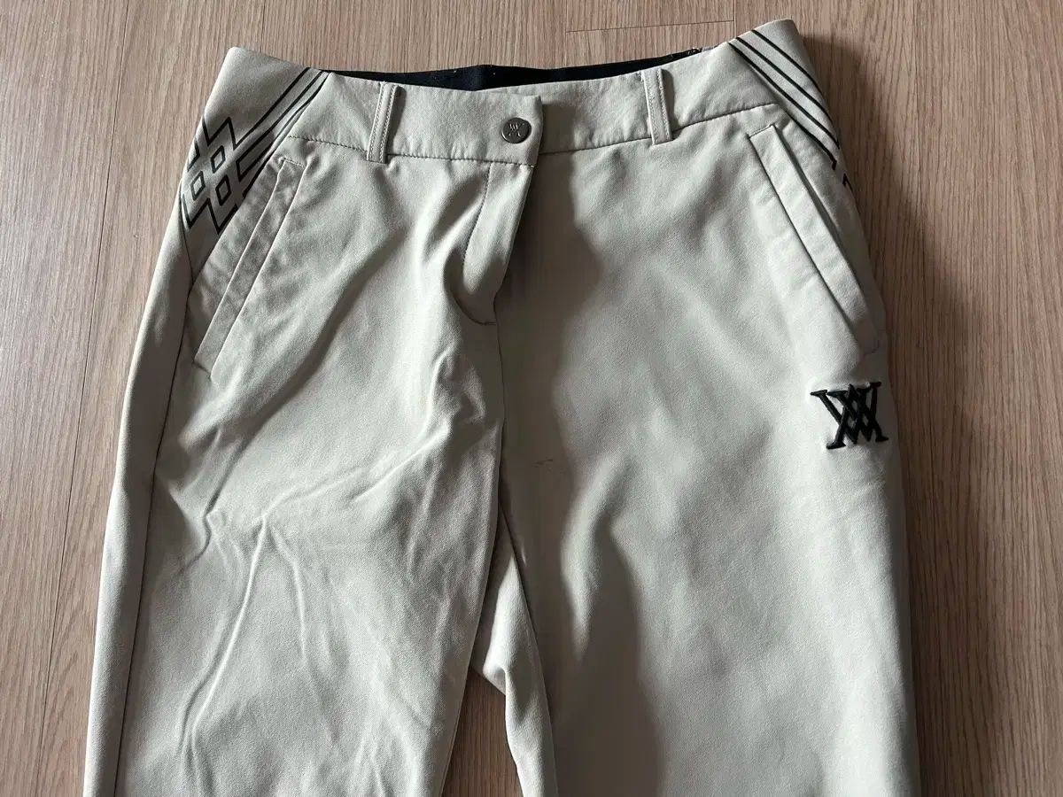 アニューゴルフ レディースパンツ