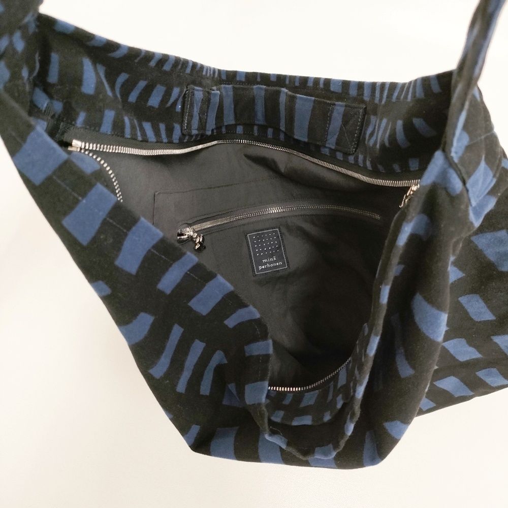 mina perhonen sora check ボディバッグ大 La9432 ショルダーバッグ