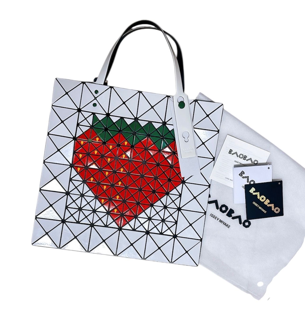 キュート☆】BAO BAO ISSEY MIYAKE フルーツ ストロベリー バッグ ユニ