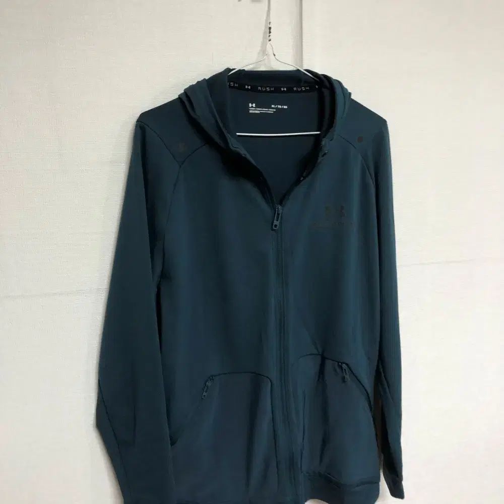 アンダーアーマー メンズ フードジャケット 105XL@9912