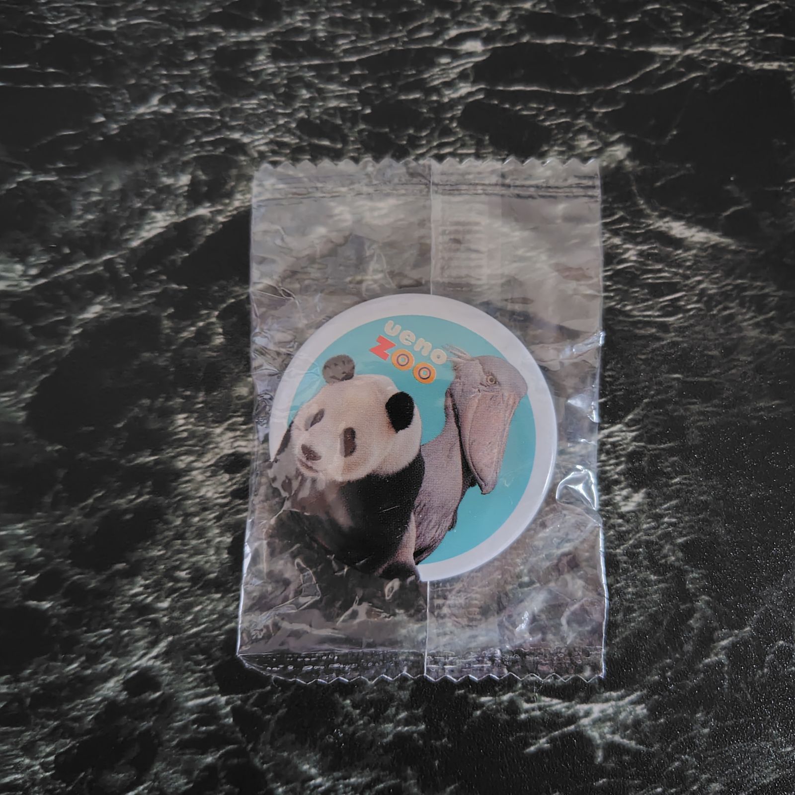 缶バッジ パンダ 上野 動物園 リーリー ハシビロコウ 非売品 当時物