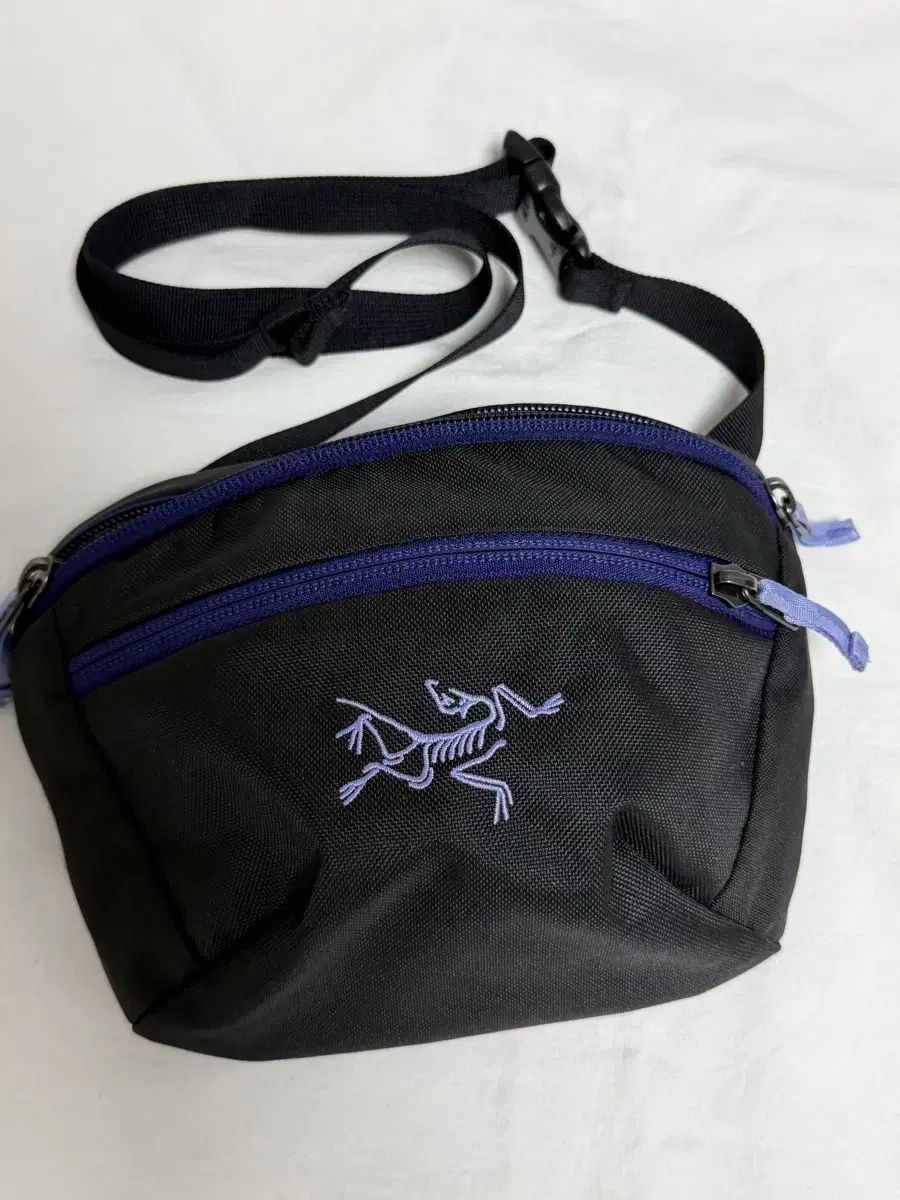 2025 SS ARC TERYX アークテリクス マンティス1 ウェストバッグ BLACK SOULSON