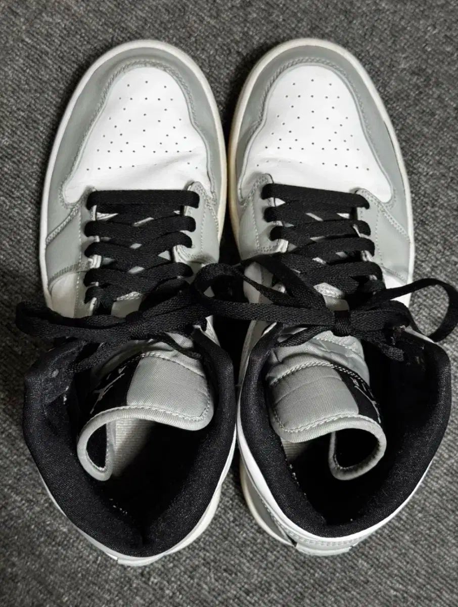 スモークグレイ 275