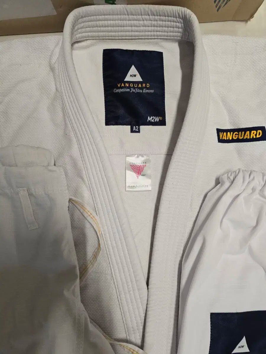 柔術 BANGUARD ムンディアル 白 A2 柔道着 MERCADOAVALIA_COM_BR