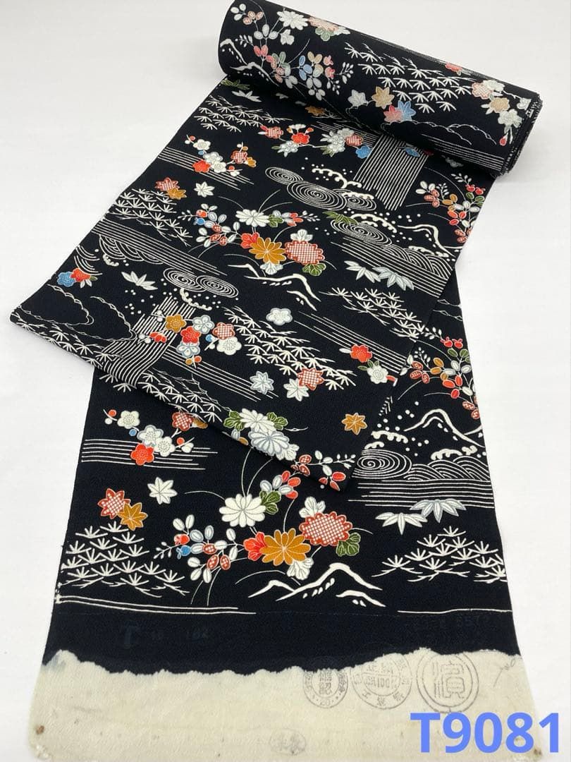 小紋 鬼しぼちりめん 浜ちりめん 御所解文様 正絹 反物 T9081 - メルカリ