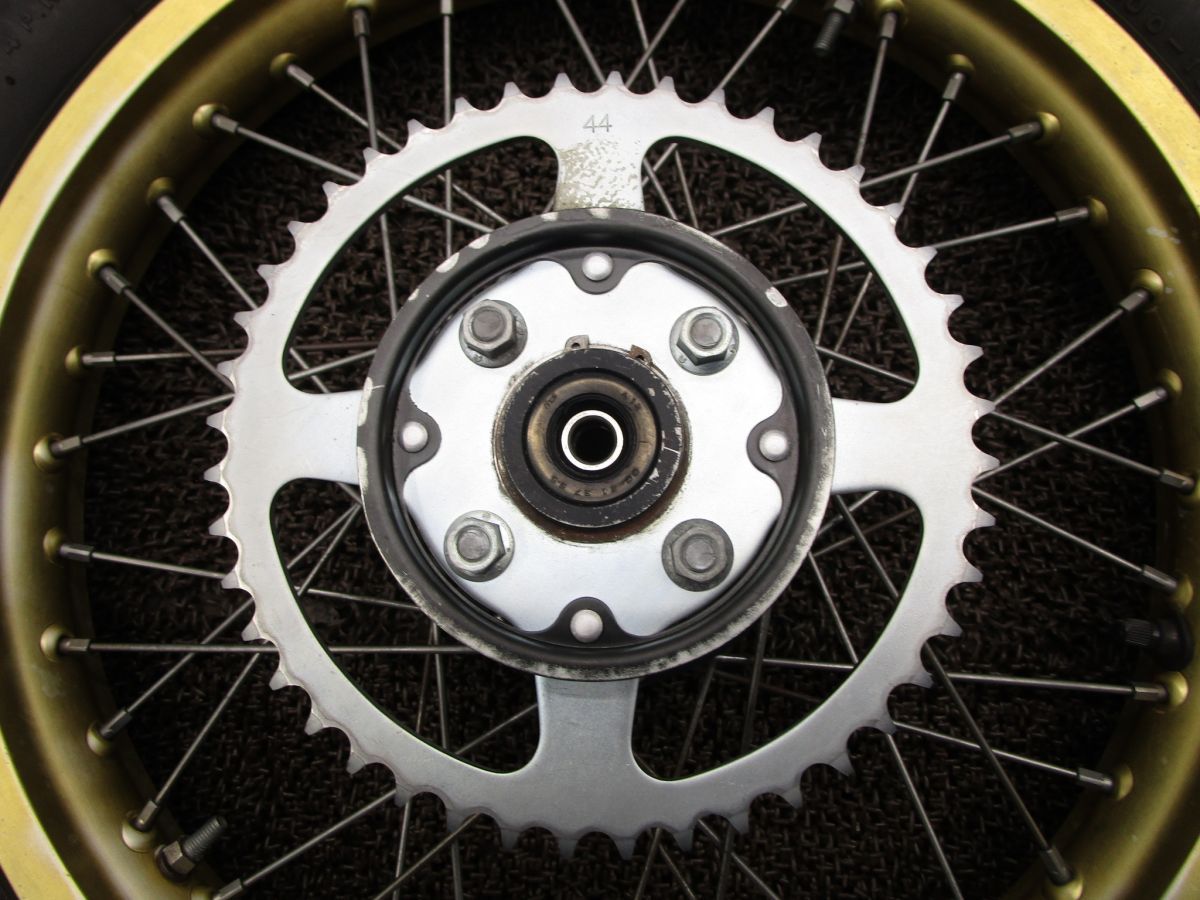 TLR200 リアホイール スプロケット □A7716！MD09 ホンダ 【 MD09E