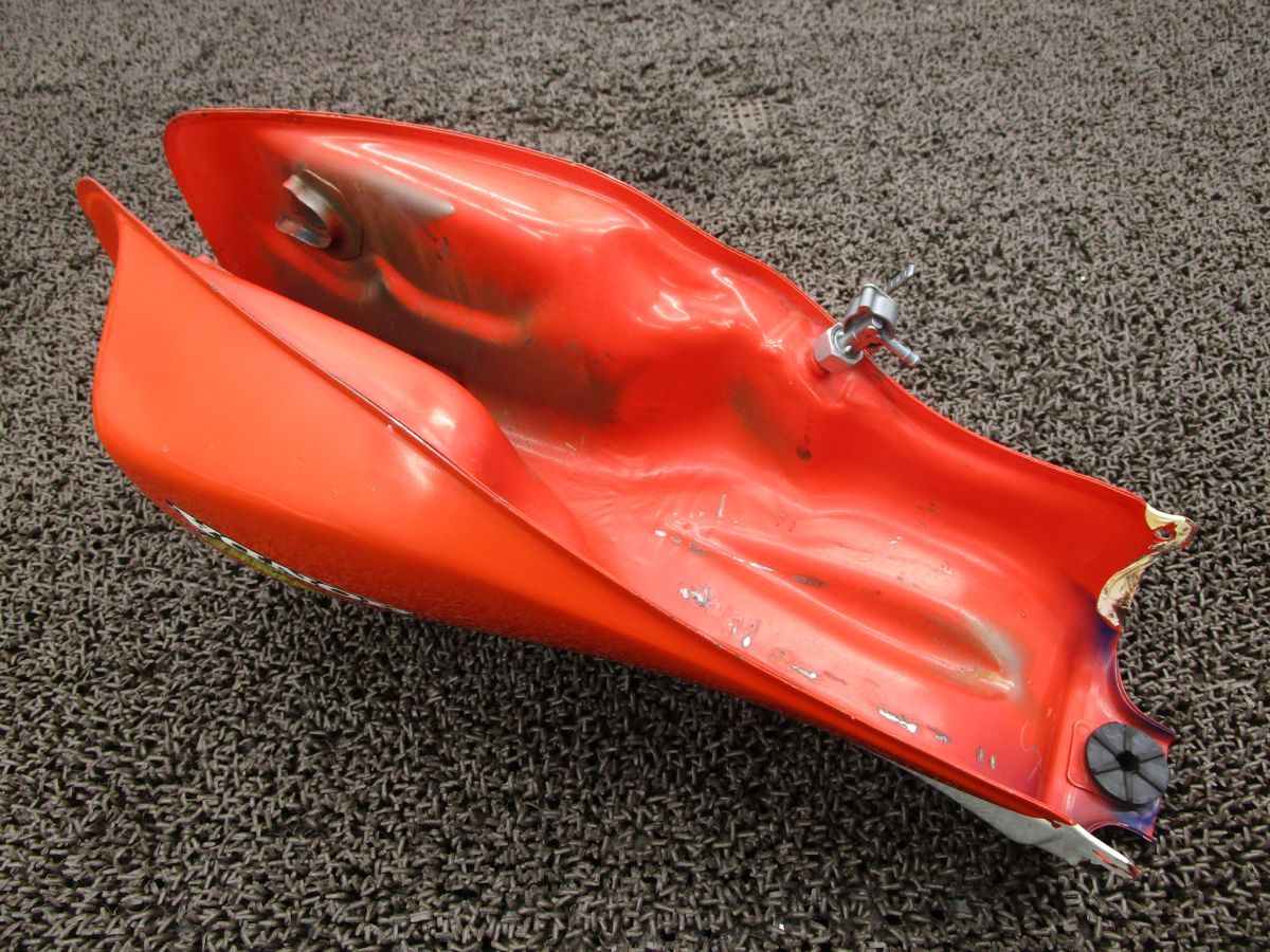TLR200 ガソリンタンク フューエルコック □X264 タンクキャップ！MD09 