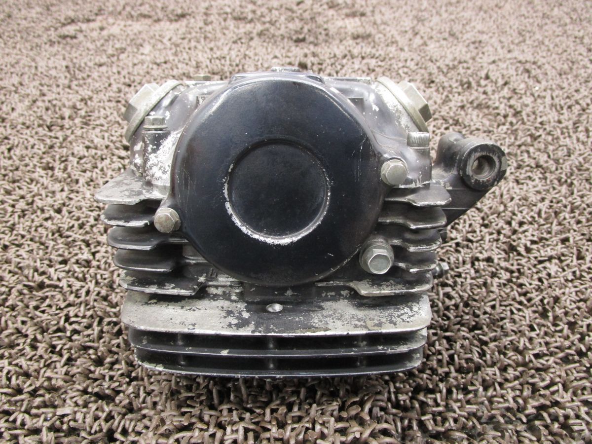 アディダス バーケンバウアー トラックジャージ