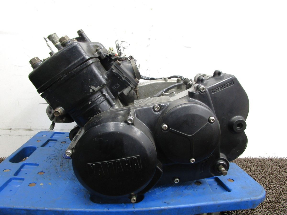 RZ 350 エンジン A 7835 4 U 0 始動 済み OH素材に ヤマハ L 3 キャブ車 動画有