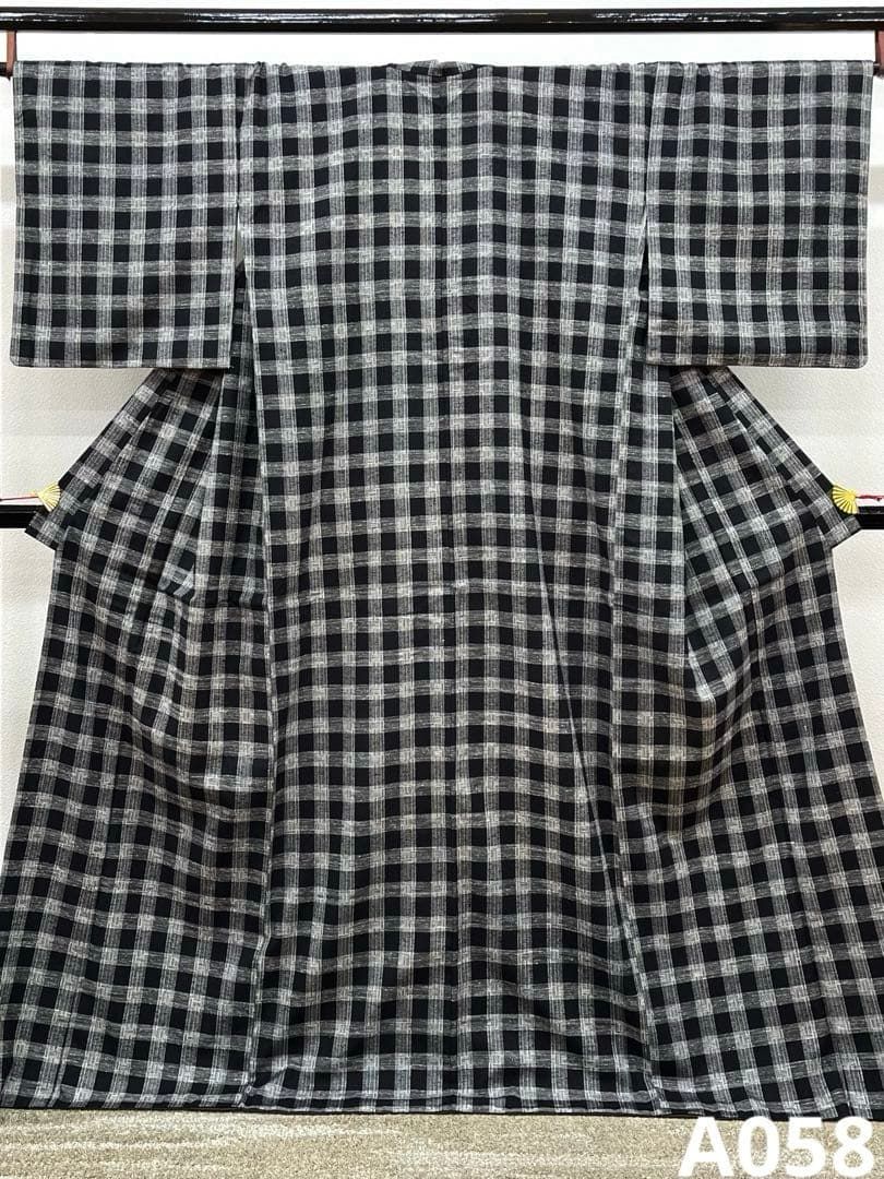 真綿紬 モダン モノトーン 格子模様 A 058
