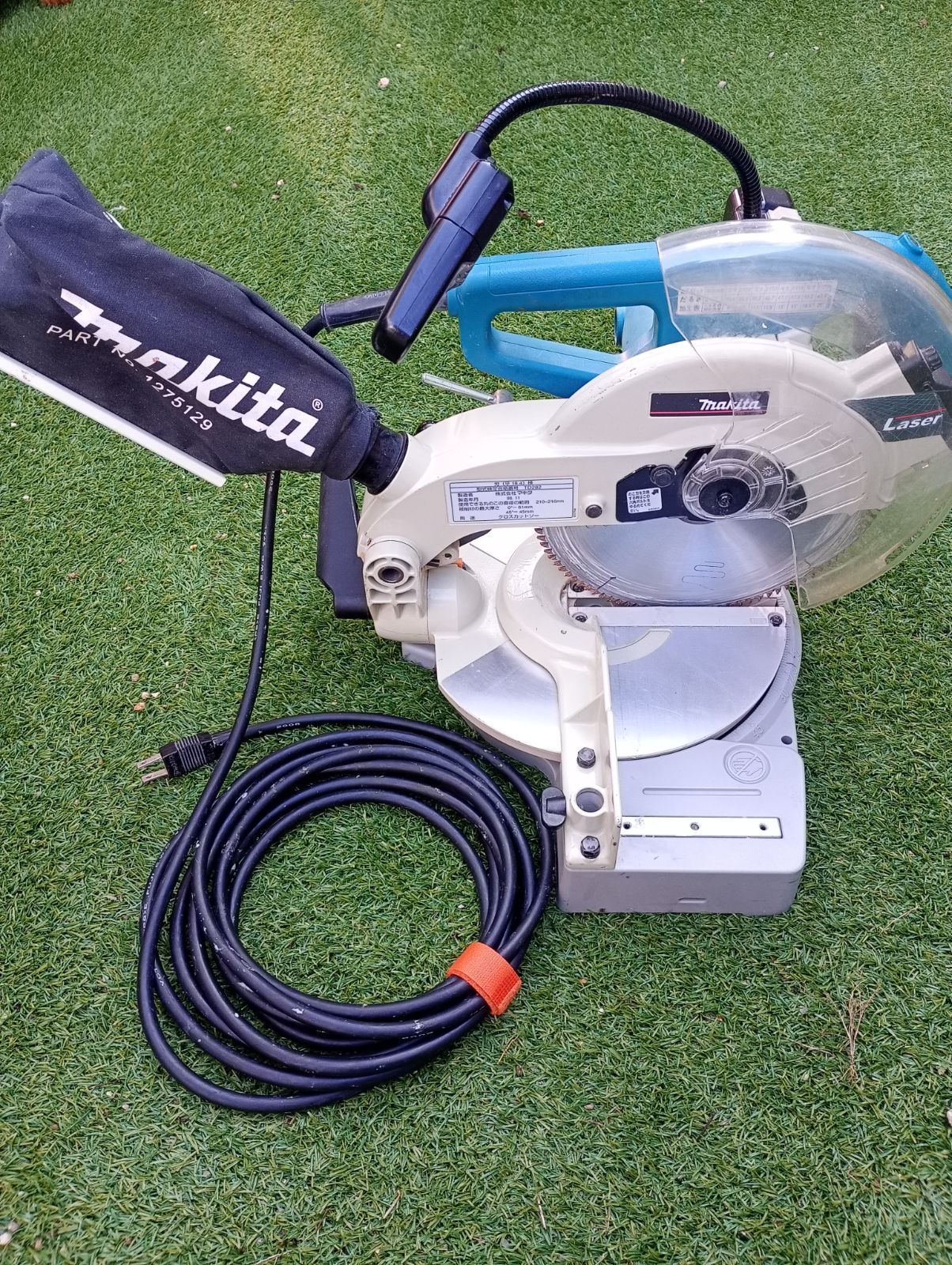 マキタ 216mm 卓上マルノコ LS0840FL レーザー付